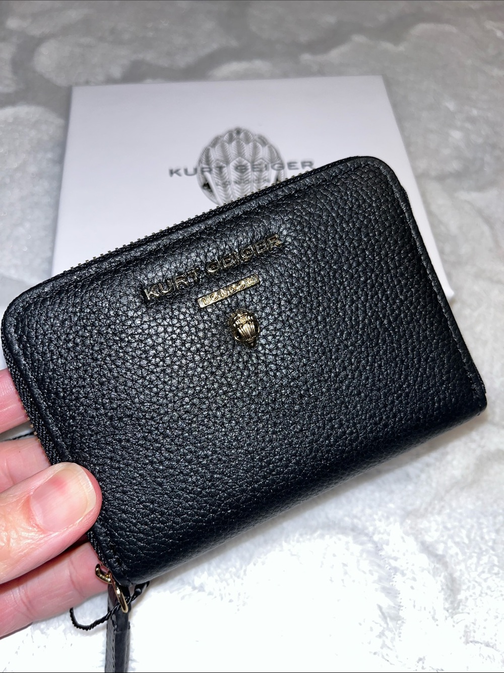 Kurt Geiger NWT! Hempstead Small Black Pebbled Leather Zip-around Wallet